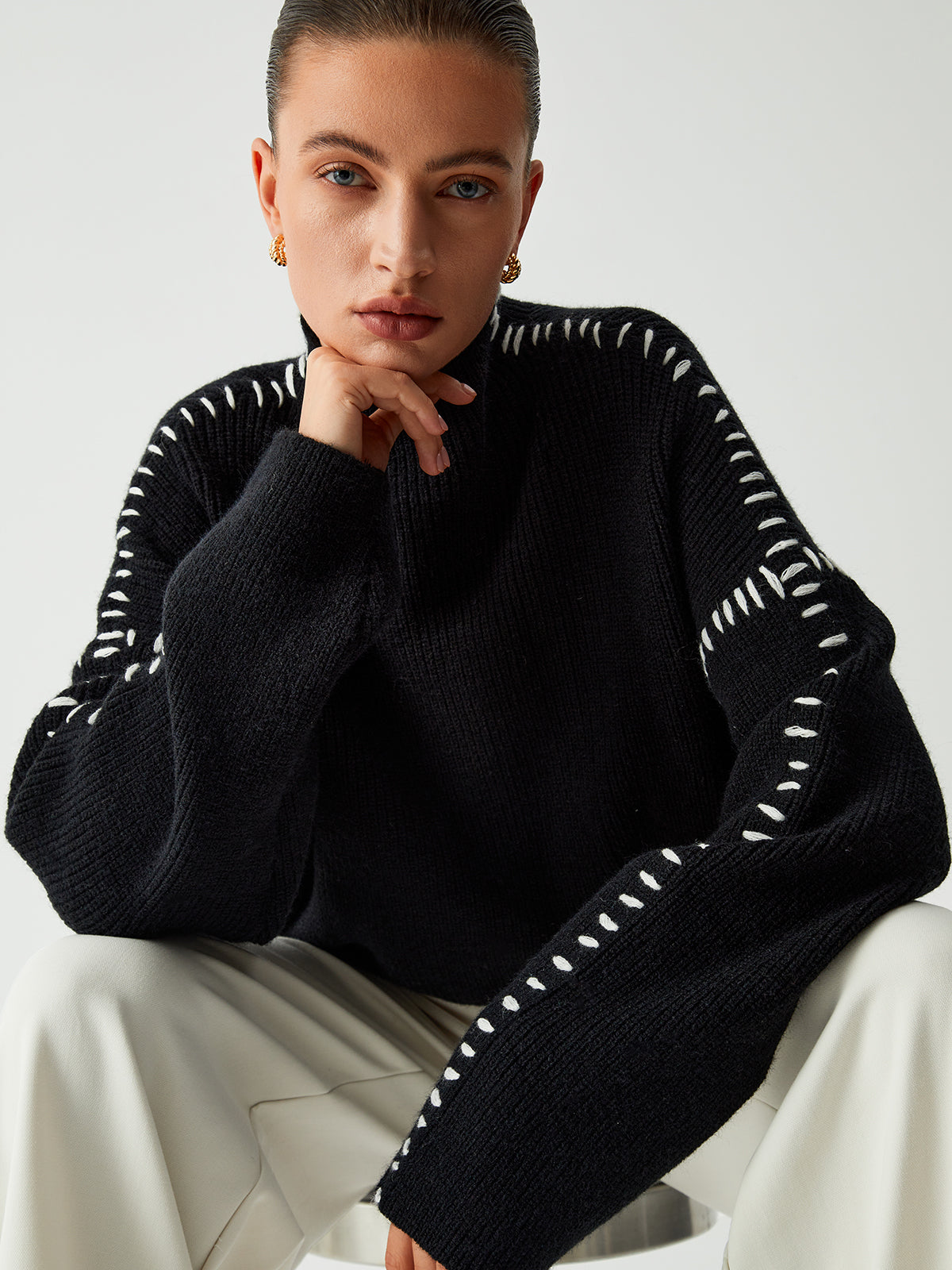 Éliane | Pull Découpes Élégantes