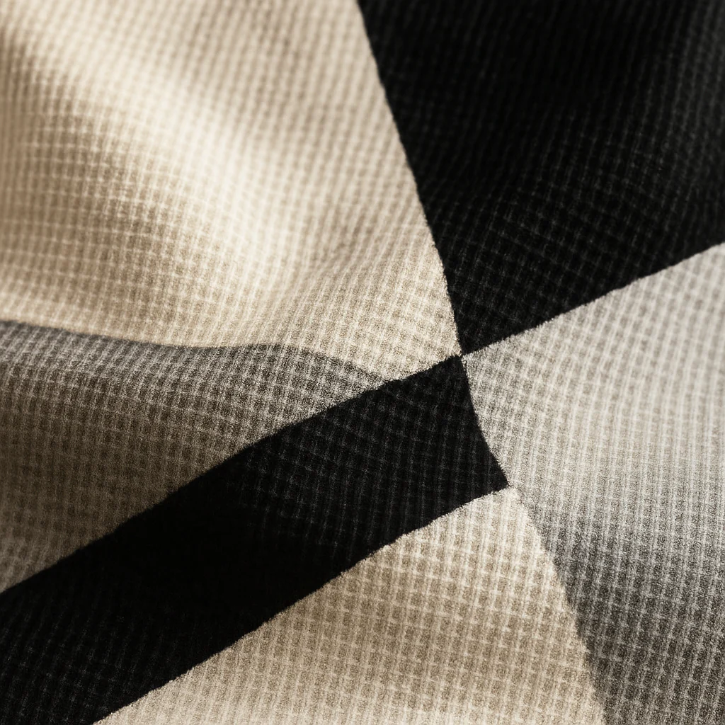 Mélavine | Haut Géométrique Noir & Blanc Doux & Moderne
