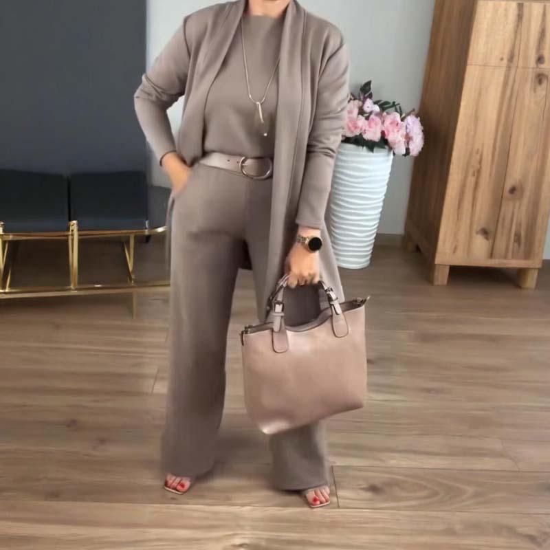 Iris | Ensemble 3 pièces élégant comprenant un cardigan long, un haut et un pantalon