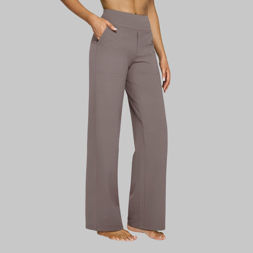 Rousseau Paris | Le pantalon stretch confortable pour chaque femme