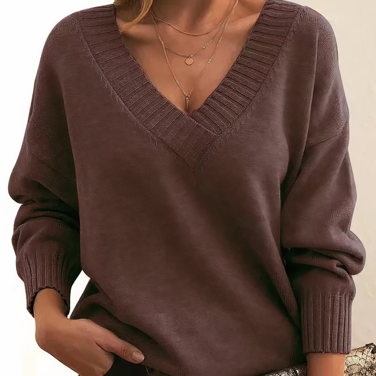 Renée | Pull Col V Élégant