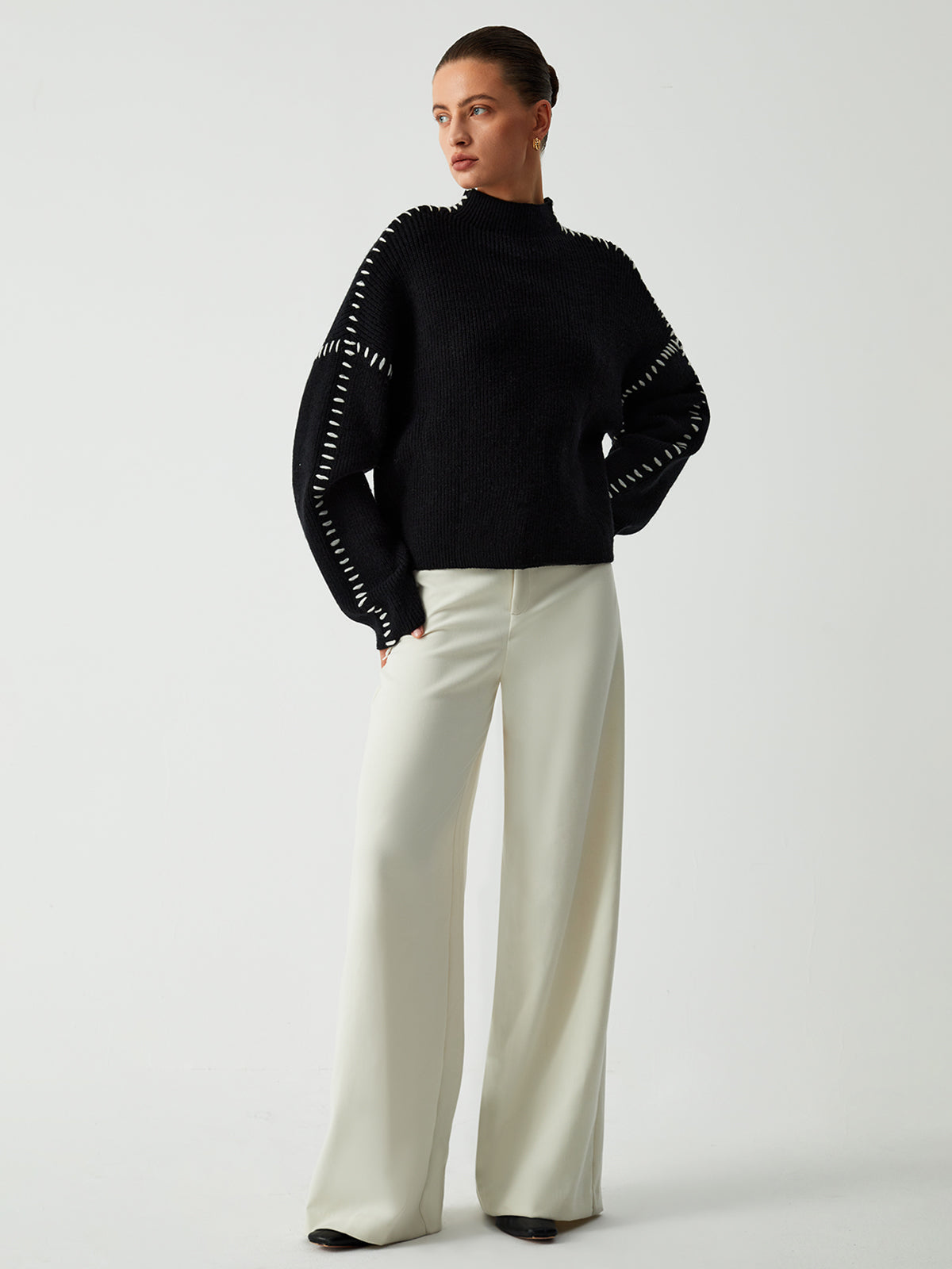 Éliane | Pull Découpes Élégantes