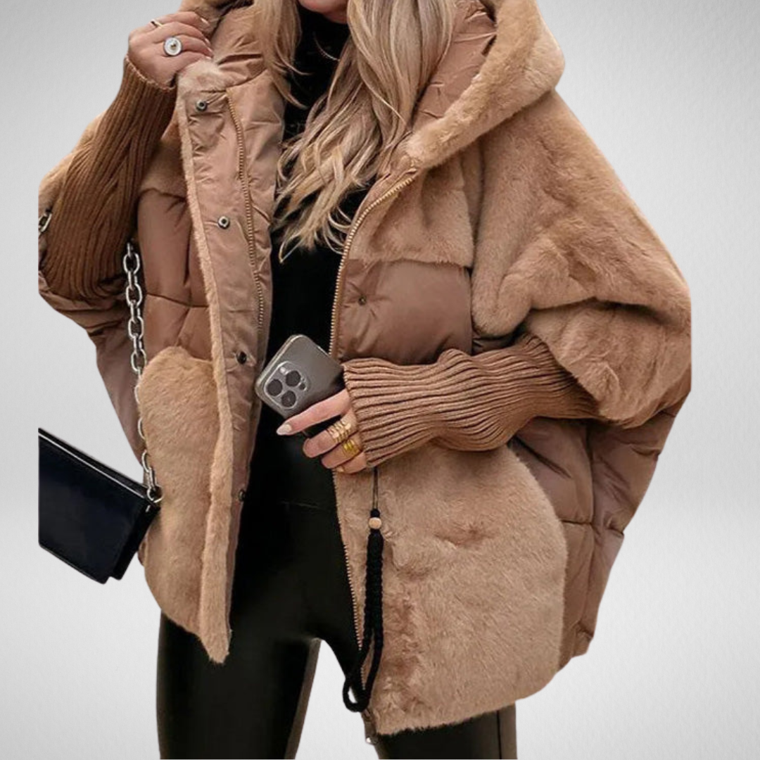 Rousseau Paris | Veste puffer oversized pour femmes avec capuche en design patchwork