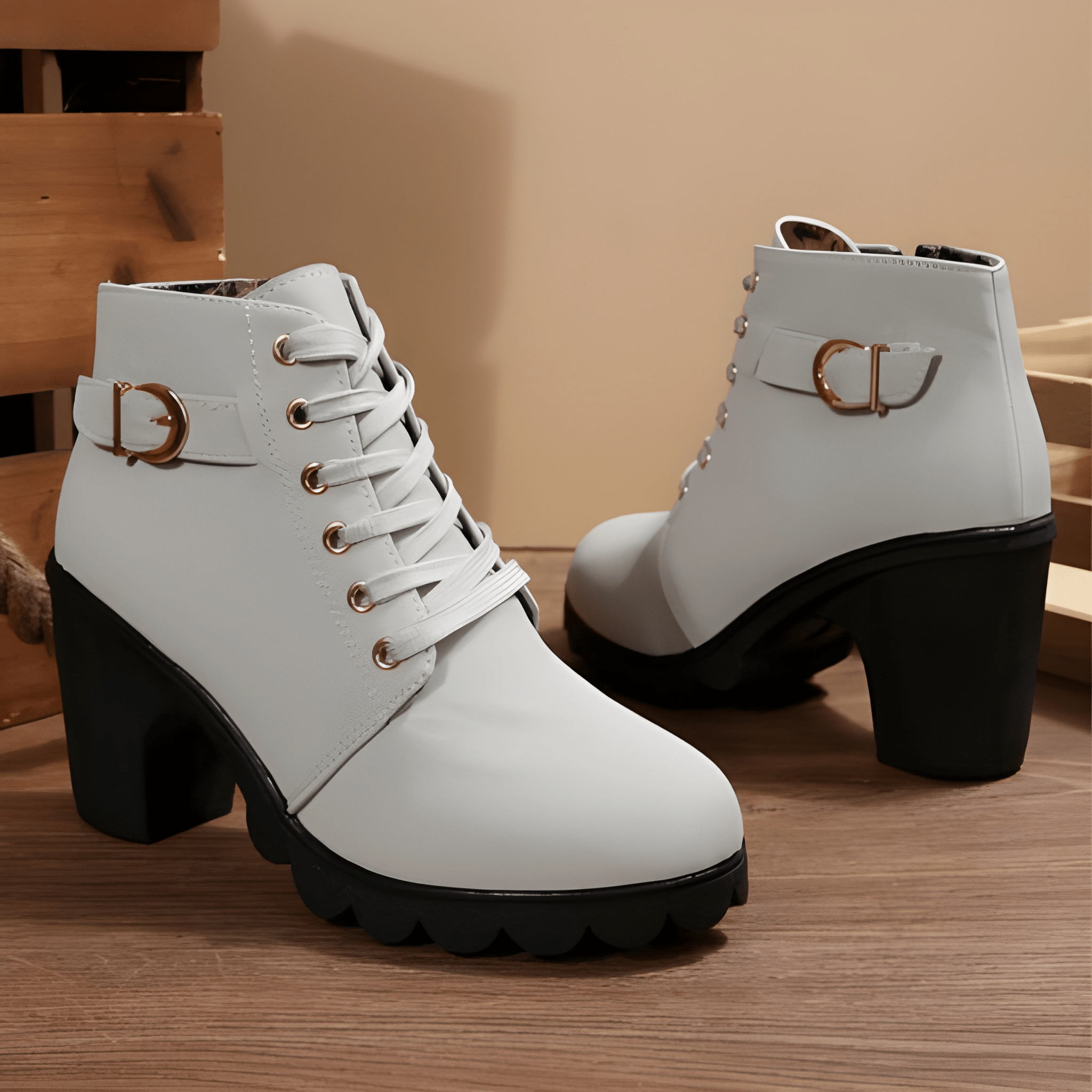 Valérine | Bottines à Lacets avec Boucle Métallique